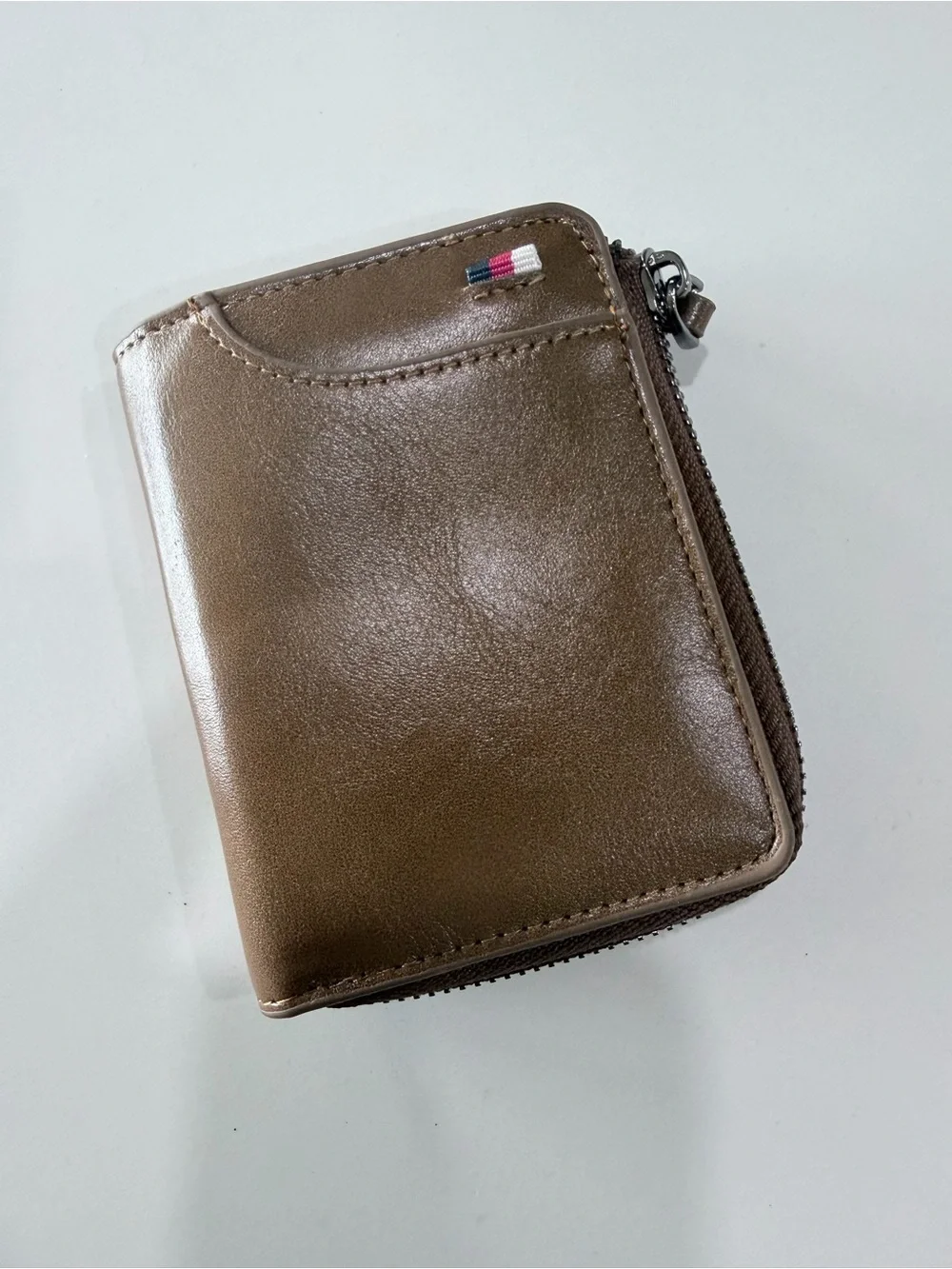 Brown Leather Zip Card Wallet with Contrast Stitching